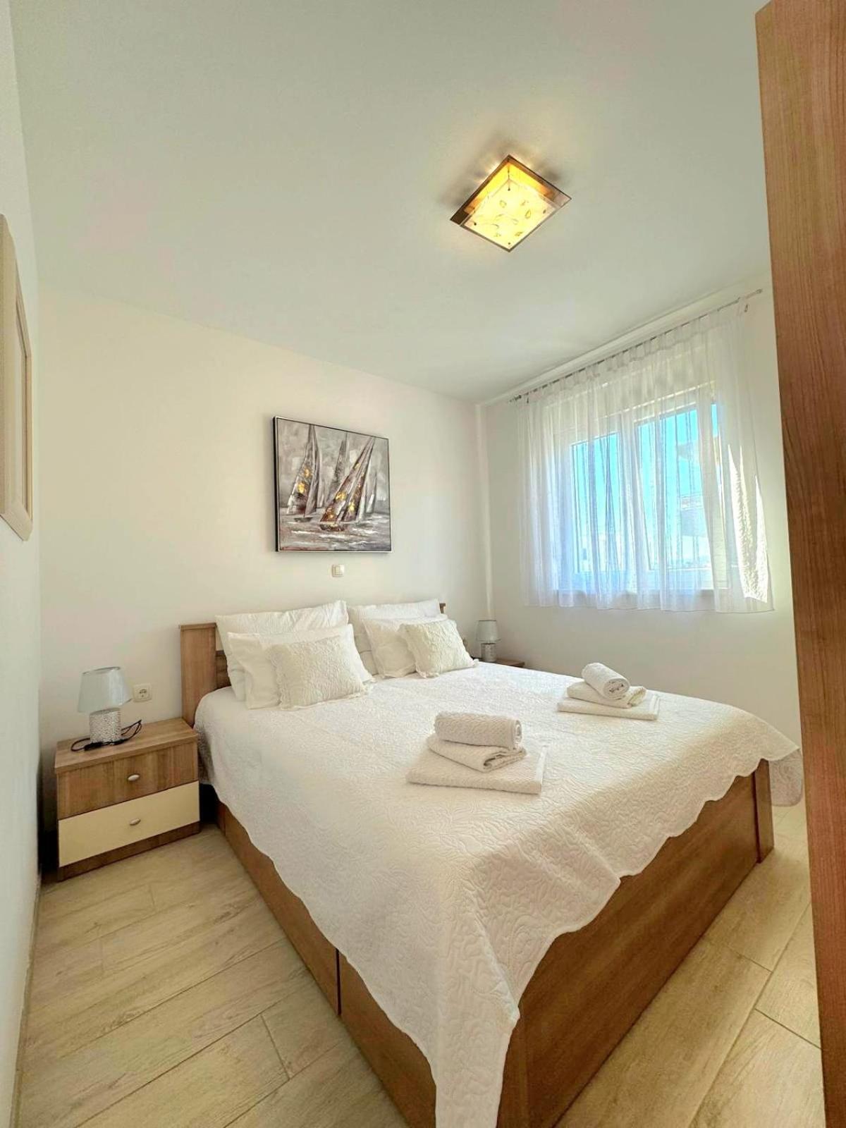 Apartment Misic トロギール エクステリア 写真