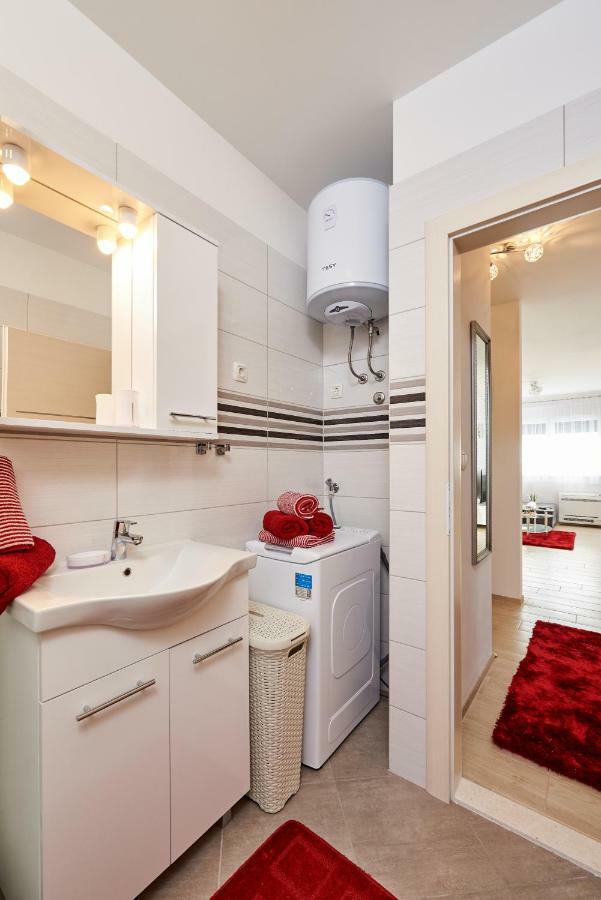 Apartment Misic トロギール エクステリア 写真